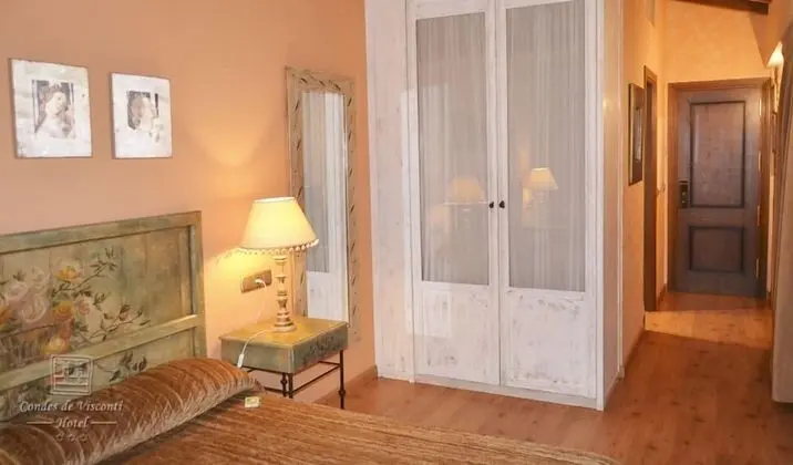 Standard Tek Büyük veya İki Ayrı Yataklı Oda