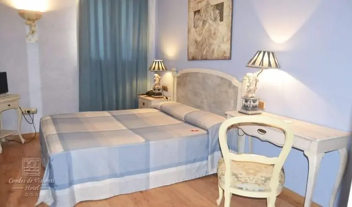 Standard Tek Büyük veya İki Ayrı Yataklı Oda