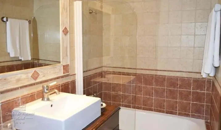 Superior Tek Büyük veya İki Ayrı Yataklı Oda, Jakuzi