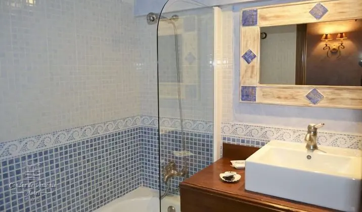 Tek Büyük veya İki Ayrı Yataklı Oda (Duplex)