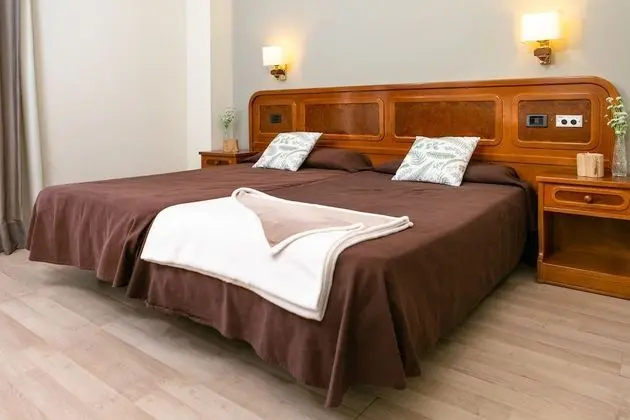 Club Üç Kişilik Oda, Teras (2 + 1)