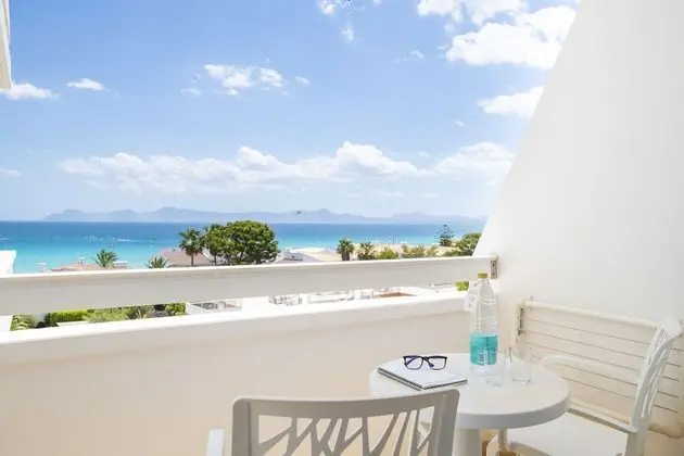 Tek Büyük Yataklı Oda, Balkon, Deniz Manzaralı