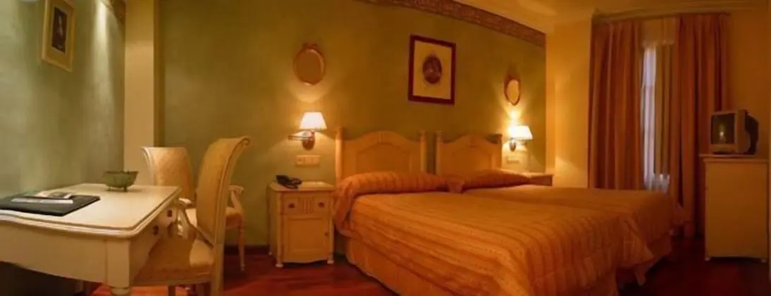 Standard İki Ayrı Yataklı Oda