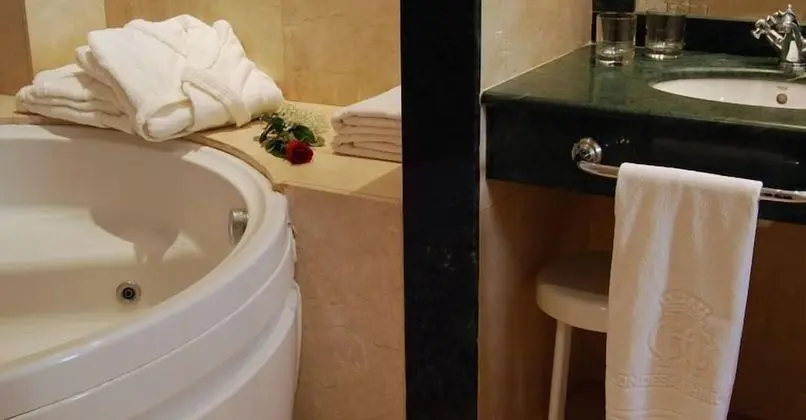 Standard İki Ayrı Yataklı Oda