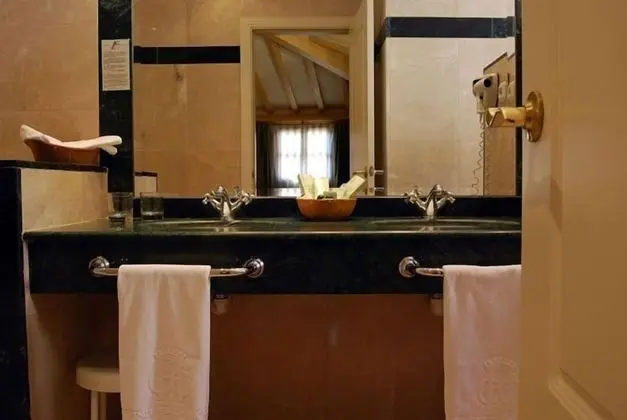 Standard İki Ayrı Yataklı Oda