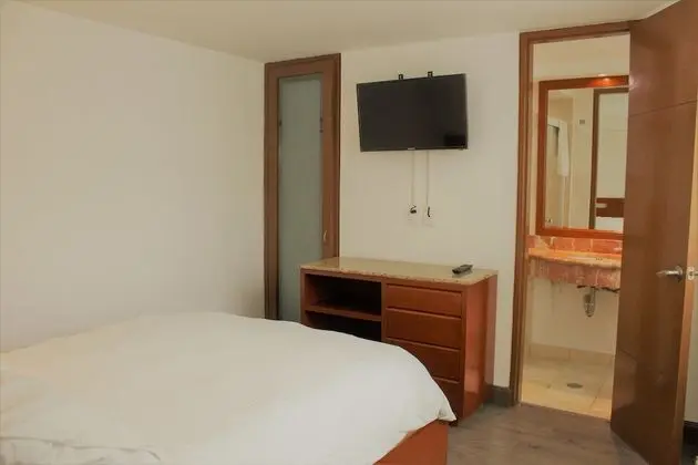 Comfort Tek Büyük Yataklı Oda