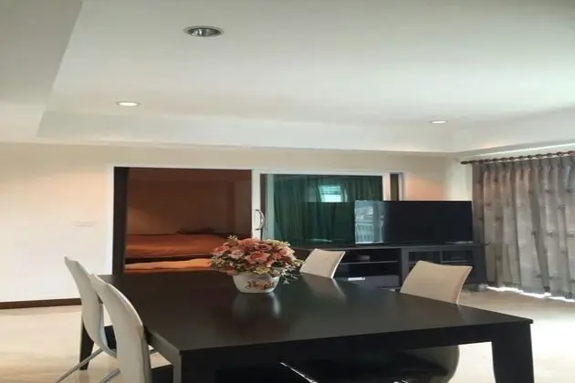 2 Bedrooms Apartment 604