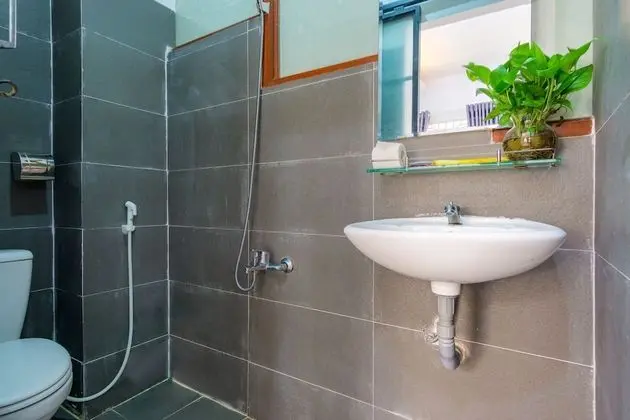 Tek Büyük Yataklı Oda, Balkon