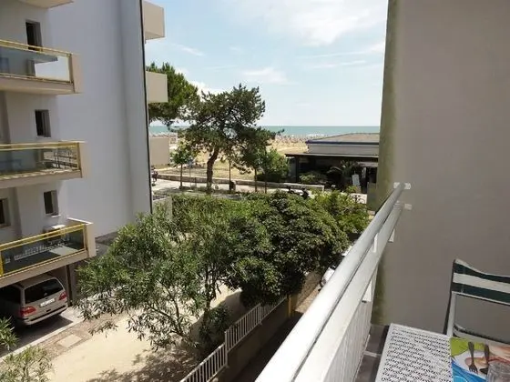 Apart Daire, 3 Yatak Odası (A10329)