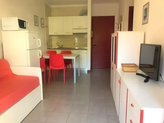 Apart Daire, 2 Yatak Odası (A50017)