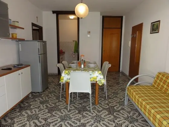 Apart Daire, 2 Yatak Odası (A50069)