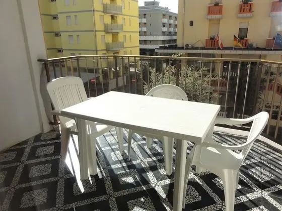 Apart Daire, 2 Yatak Odası (A60161)