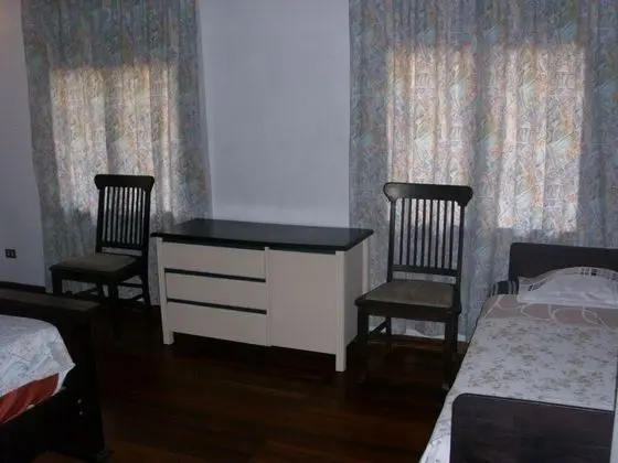 Deluxe Villa, Birden Çok Yatak