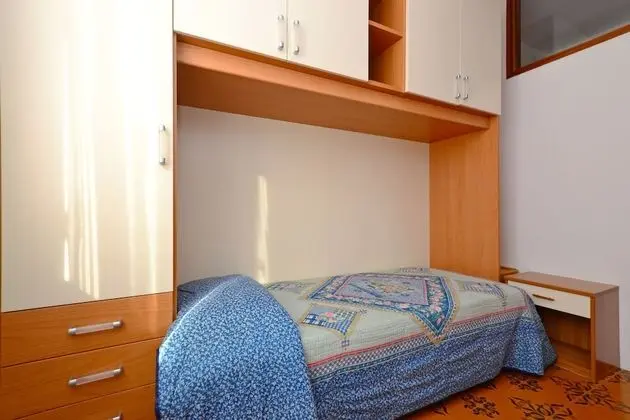 Apart Daire, 3 Yatak Odası (L)