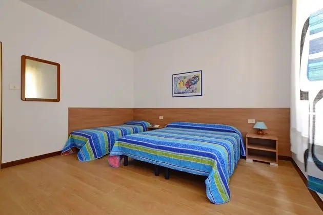 Apart Daire, 3 Yatak Odası (L)