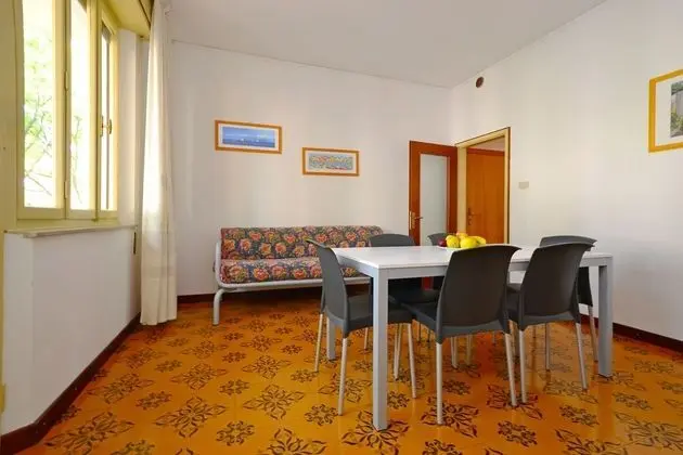 Apart Daire, 3 Yatak Odası (L)