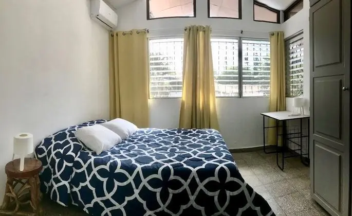 Design Stüdyo Süit, 1 Büyük (Queen) Boy Yatak ve Çekyat, Küçük Mutfak