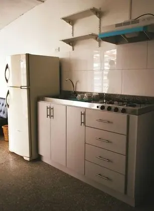 Design Stüdyo Süit, 1 Büyük (Queen) Boy Yatak ve Çekyat, Küçük Mutfak