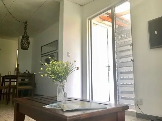 Design Stüdyo Süit, 1 Büyük (Queen) Boy Yatak ve Çekyat, Küçük Mutfak