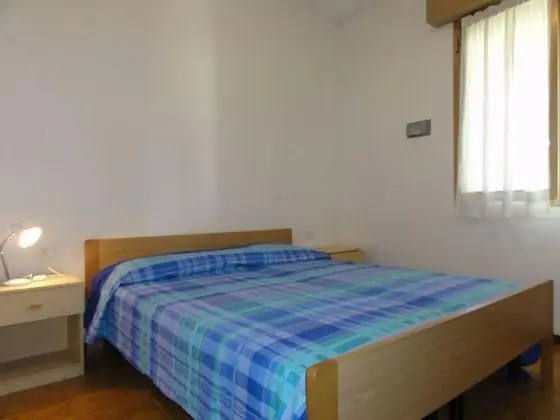 Apart Daire, 2 Yatak Odası (A80011)