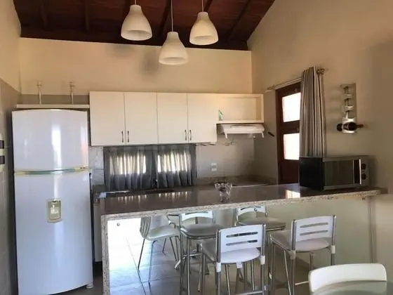 Deluxe Dağ Evi, Havuz Manzaralı