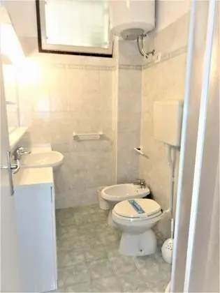 Apart Daire, 2 Yatak Odası (A90111)