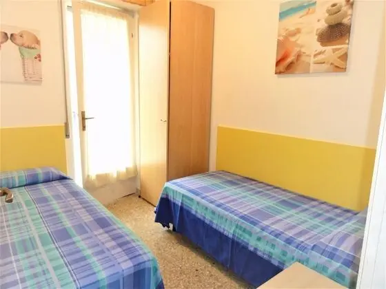 Apart Daire, 3 Yatak Odası (A90142)