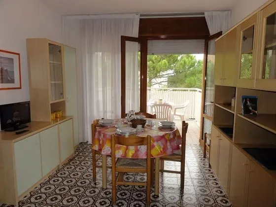 Apart Daire, 2 Yatak Odası (A90095)