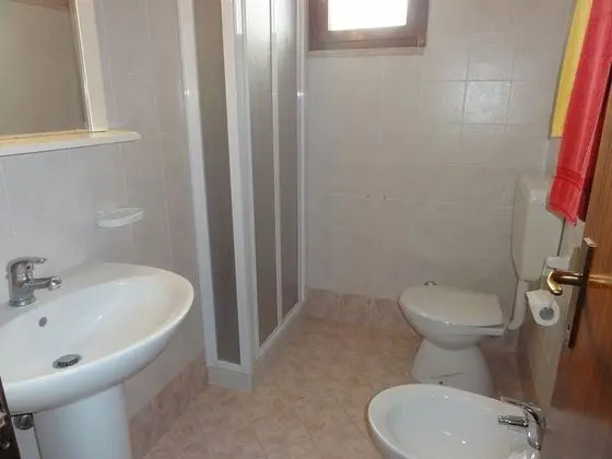 Apart Daire, 2 Yatak Odası (A90095)