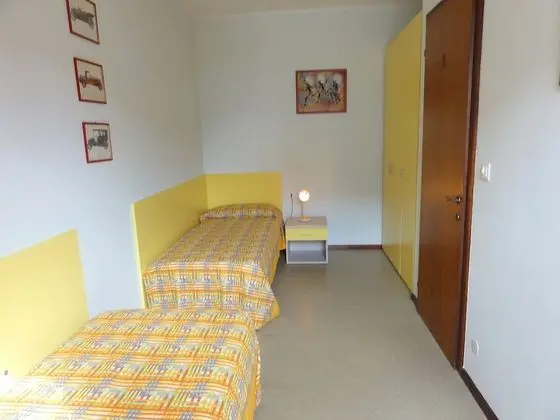 Apart Daire, 2 Yatak Odası (A90156)