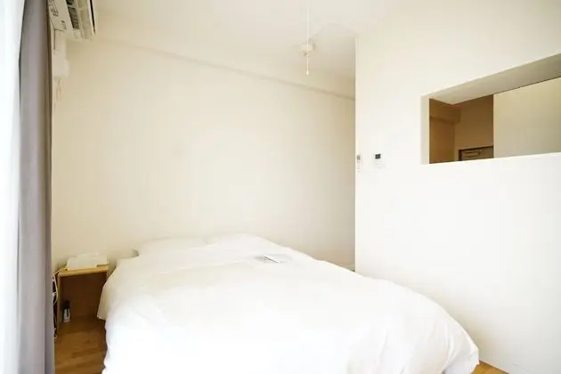 Basic Tek Büyük Yataklı Oda