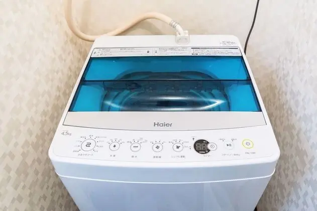 Basic Tek Büyük Yataklı Oda