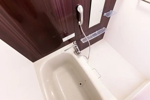 Basic Tek Büyük Yataklı Oda
