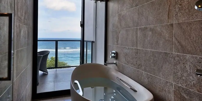 Luxury Daire, 2 Yatak Odası, Okyanus Manzaralı (Modern Suite, 3F [N])