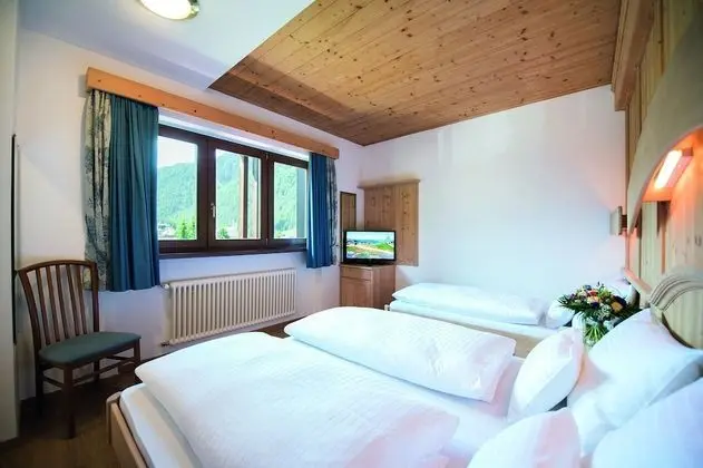 Classic Dört Kişilik Oda, Birden Çok Yatak, Dağ Manzaralı