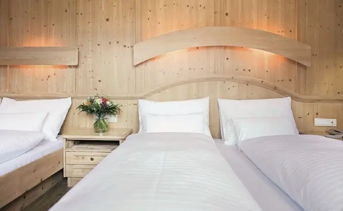 Classic Dört Kişilik Oda, Birden Çok Yatak, Dağ Manzaralı