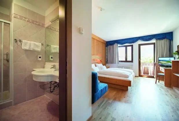 Standard Tek Büyük Yataklı Oda, Dağ Manzaralı