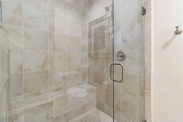 5068 Annunciation Circle, Unit 4304