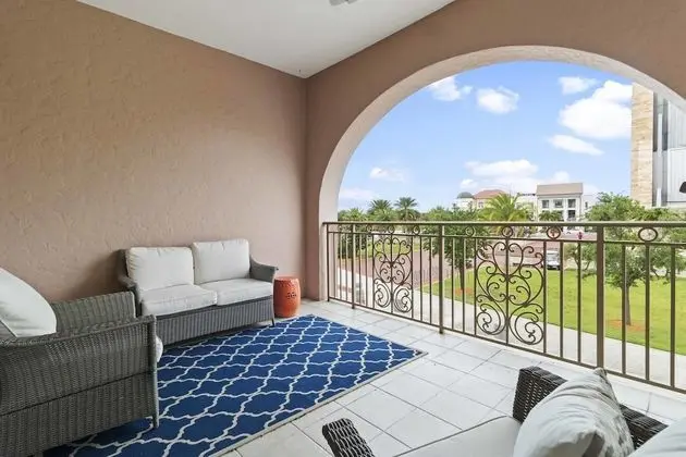 5080 Annunciation Circle, Unit 1202