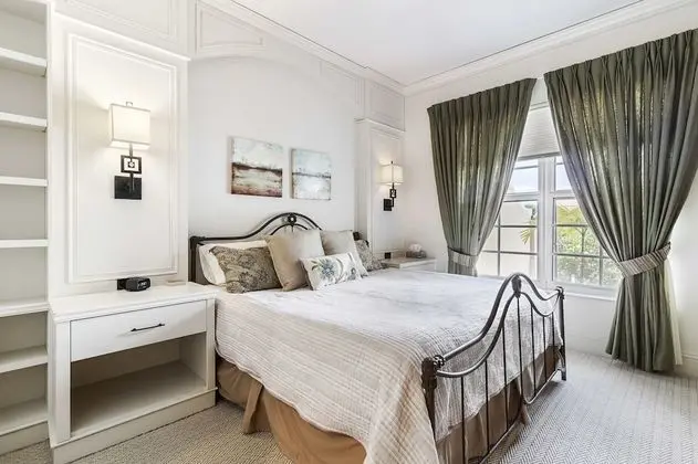 5080 Annunciation Circle, Unit 1205