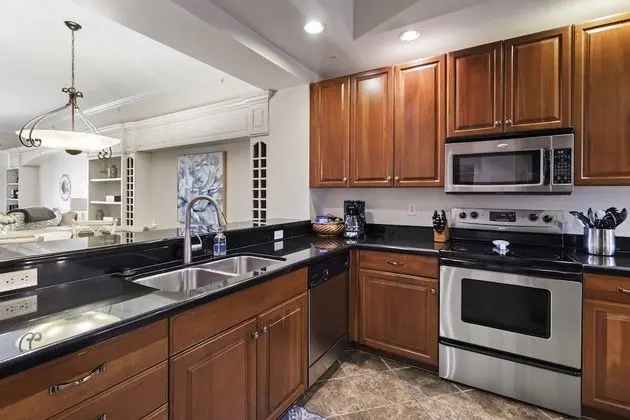 5080 Annunciation Circle, Unit 1205