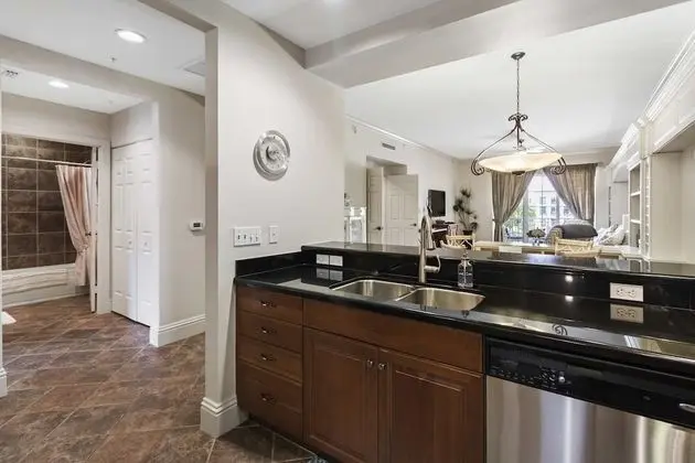 5080 Annunciation Circle, Unit 1205