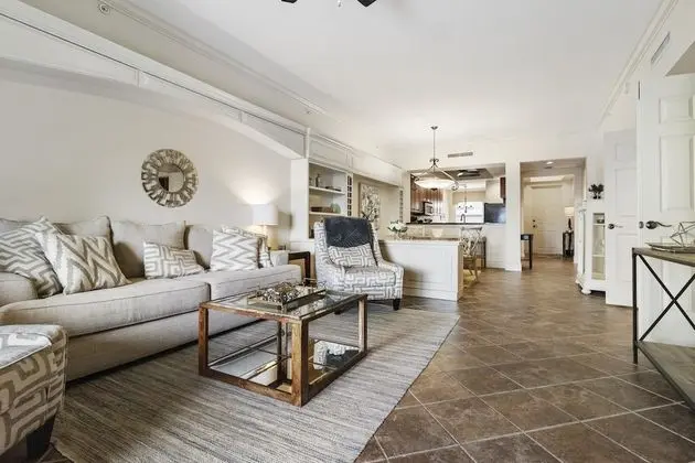 5080 Annunciation Circle, Unit 1205