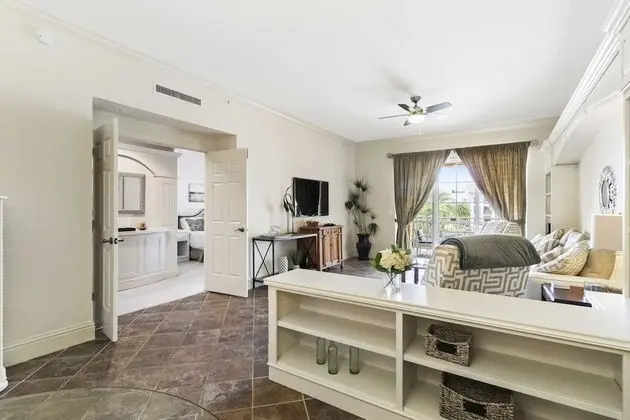 5080 Annunciation Circle, Unit 1205