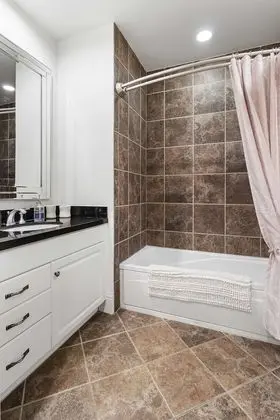 5080 Annunciation Circle, Unit 1205