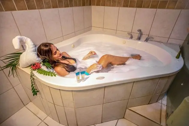 Romantic Stüdyo Süit