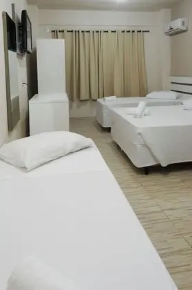 Deluxe Dört Kişilik Oda