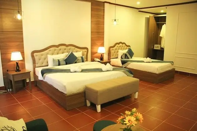 Deluxe Üç Kişilik Oda