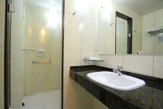 Quarto Triplo  Twin