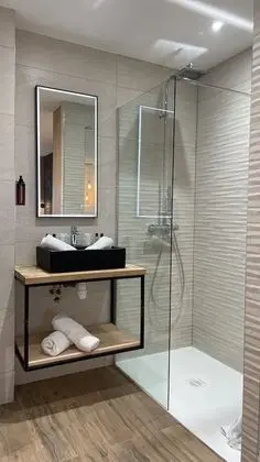 Superior Tek Büyük Yataklı Oda